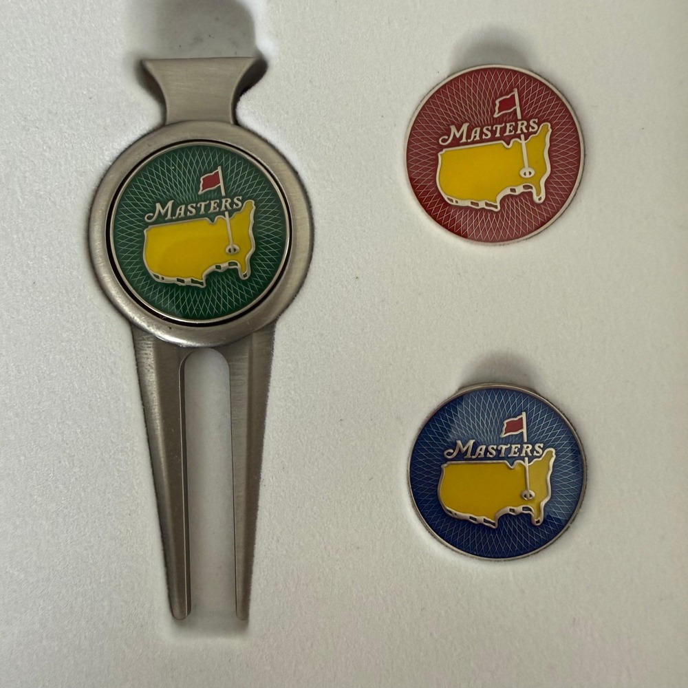 Masters Tournament Golf Divot Tool and Ball Marker Set Augusta National M15DTE